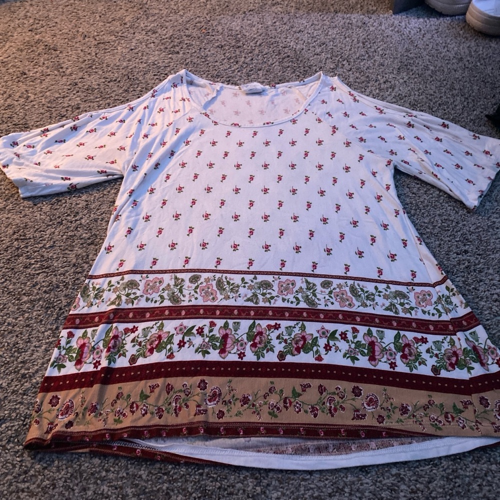 Floral Patterned Blouse